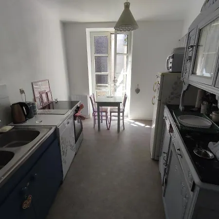 Апартаменты Appartement Au Coeur Historique, Vues D'Exception